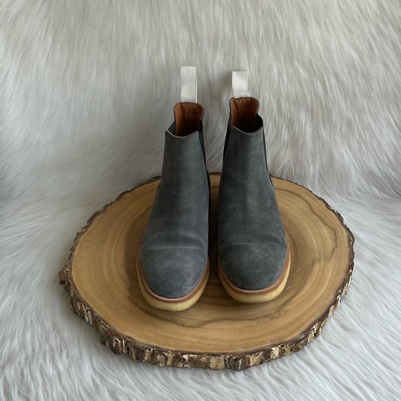 Common Projects suede leather Chelsea boots - Picture 5 of 11